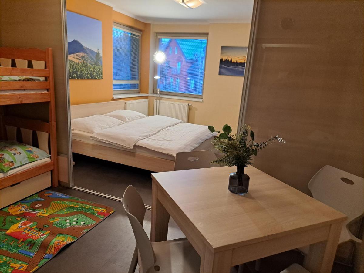 Resident Harrachov Family Apartment Экстерьер фото