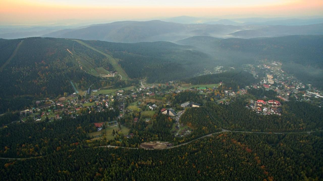Resident Harrachov Family Apartment Экстерьер фото